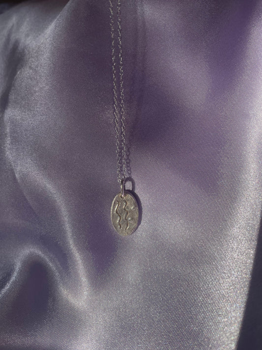 Fine Silver Oval Necklace Pendant