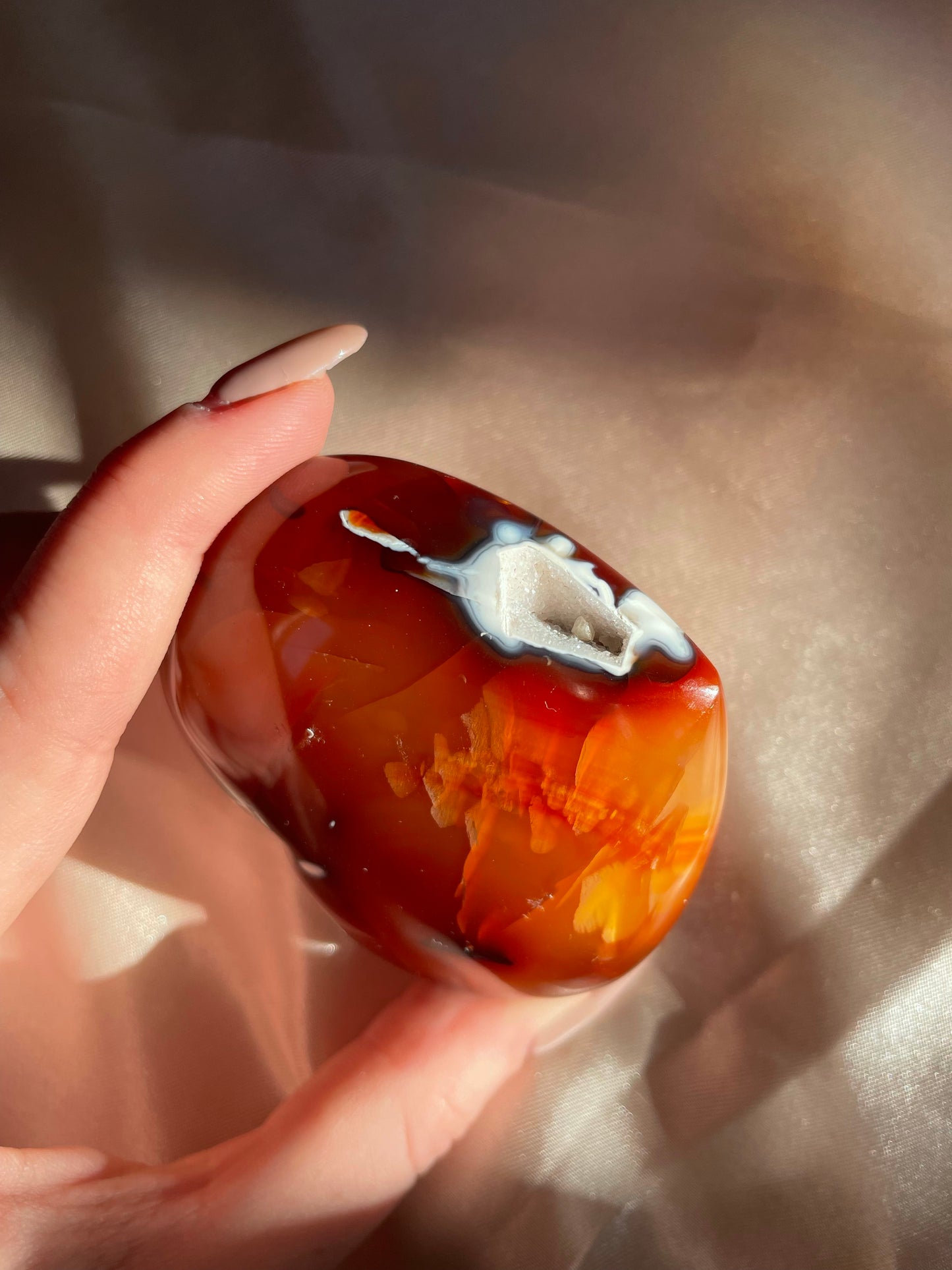 Carnelian Heart C (183g) - 6.5cm